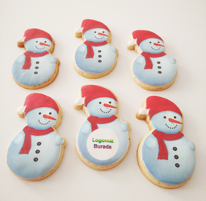 yeni yıl kardan adam kurabiyesi